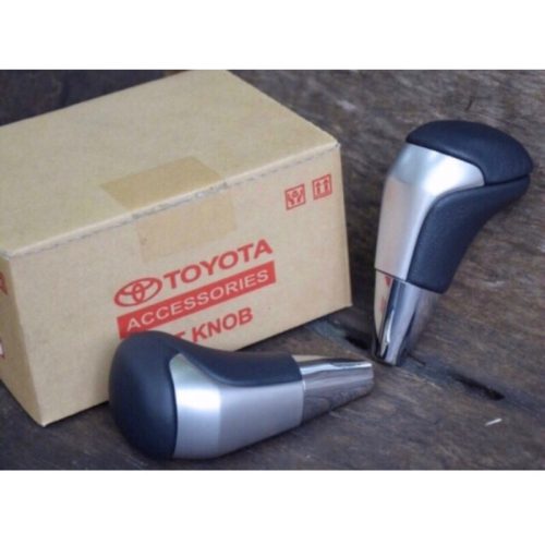 Sẵn sàng vận chuyển đầu bánh răng TOYOTA ô tô đầu mạ crôm da màu đen dải bạc sang trọng Tay cầm mềm hình dạng mới