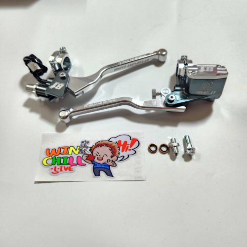 Một cặp bơm trên ZERN8.1 màu bạc, công việc CNC, có cảm biến phanh độc lập ở phía trái GIORNO / PCX / MSLAZ / TENA / DASH / LS / NOVArs / R-15 có thể chuyển đổi để lắp đặt LEAD.