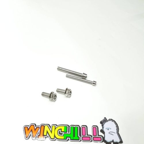 Không bơm mỡ, lỗ **4 cái**.